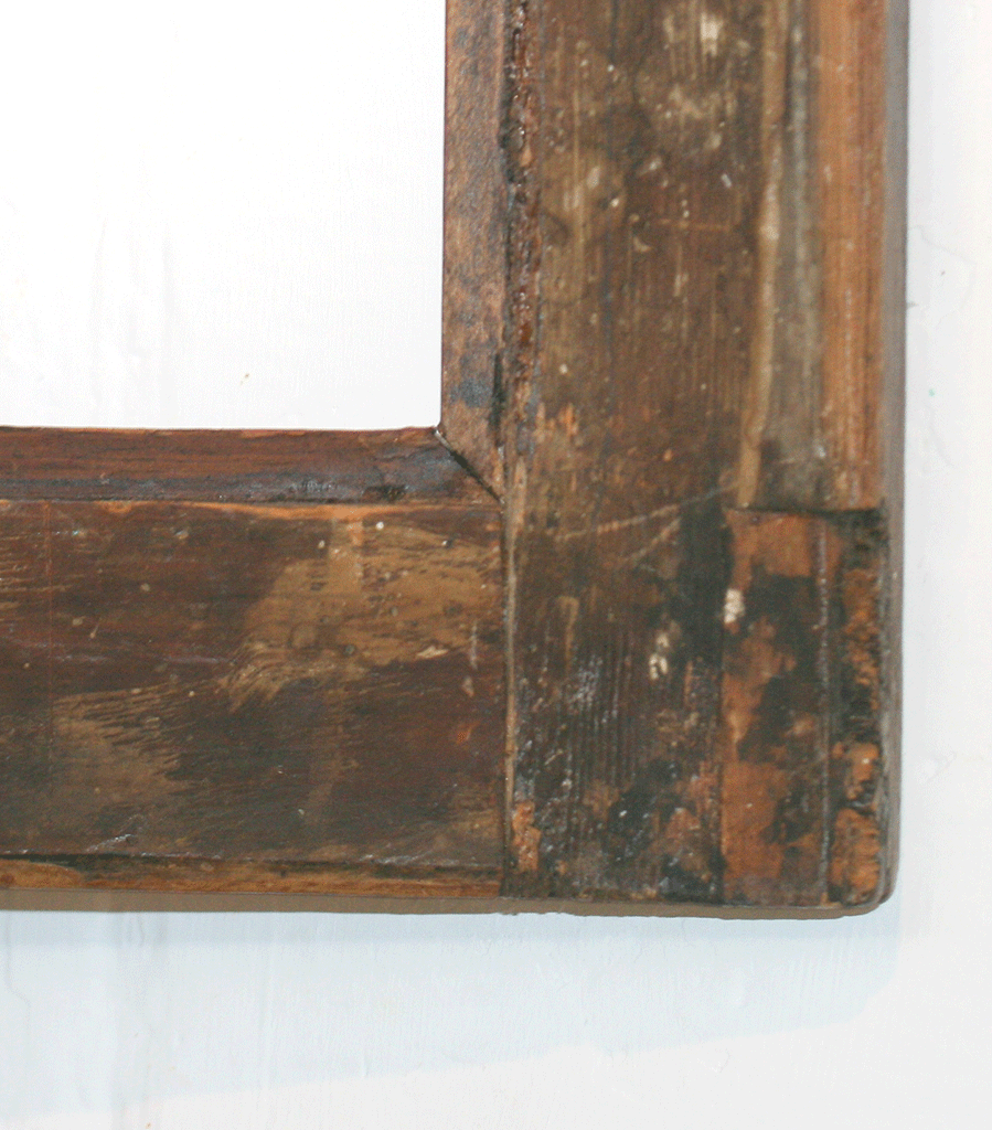 Marco perfil cassetta policromado siglo XVII